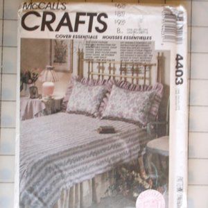 McCall's Sewing Pattern Crafts bedroom DIY